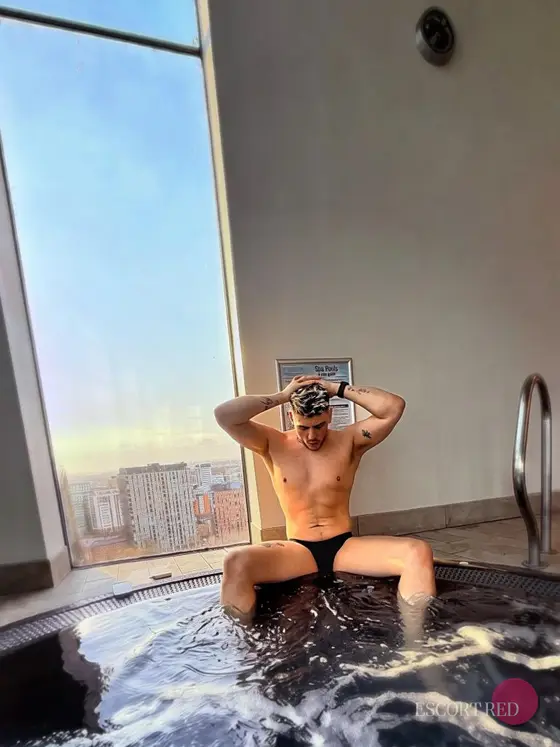 Alberto, Russian male escort in Hong Kong