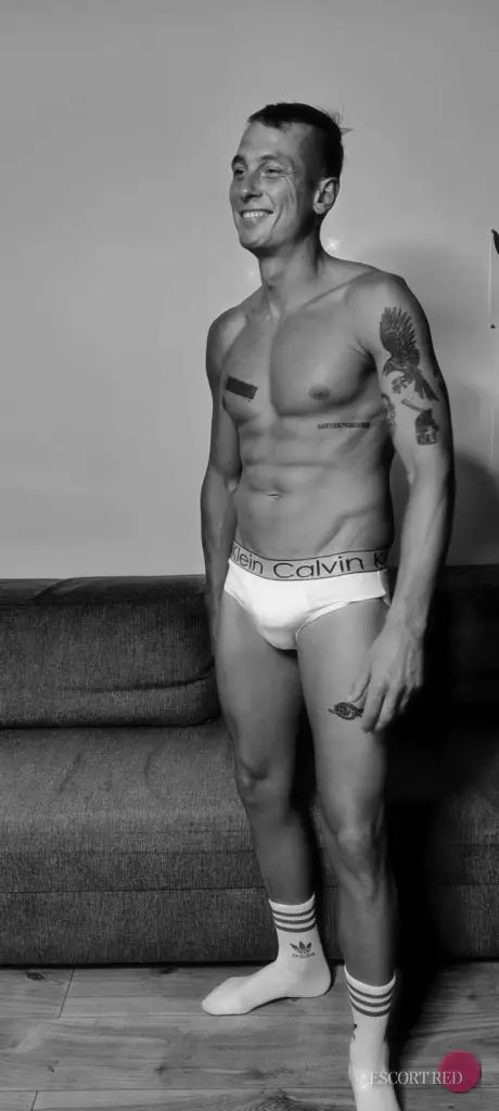 Alexis, British male escort in Hong Kong — photo 6