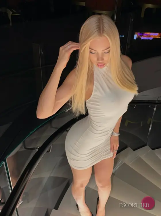 Alina, escort in Tokyo