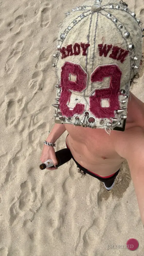 Ambrose, British male escort in Hong Kong — photo 5