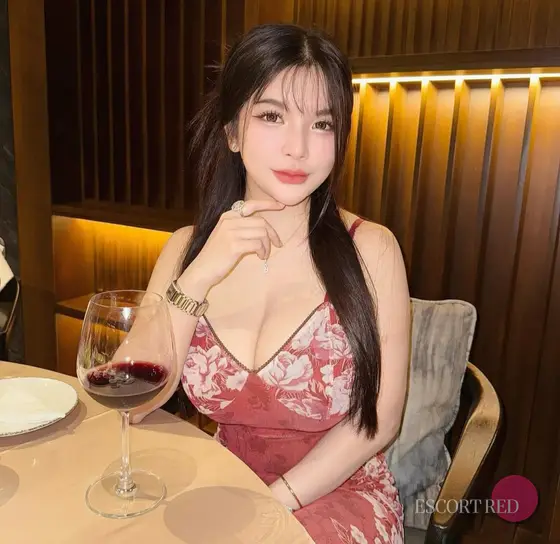 Amora, Indonesian escort in Bangkok — photo 4