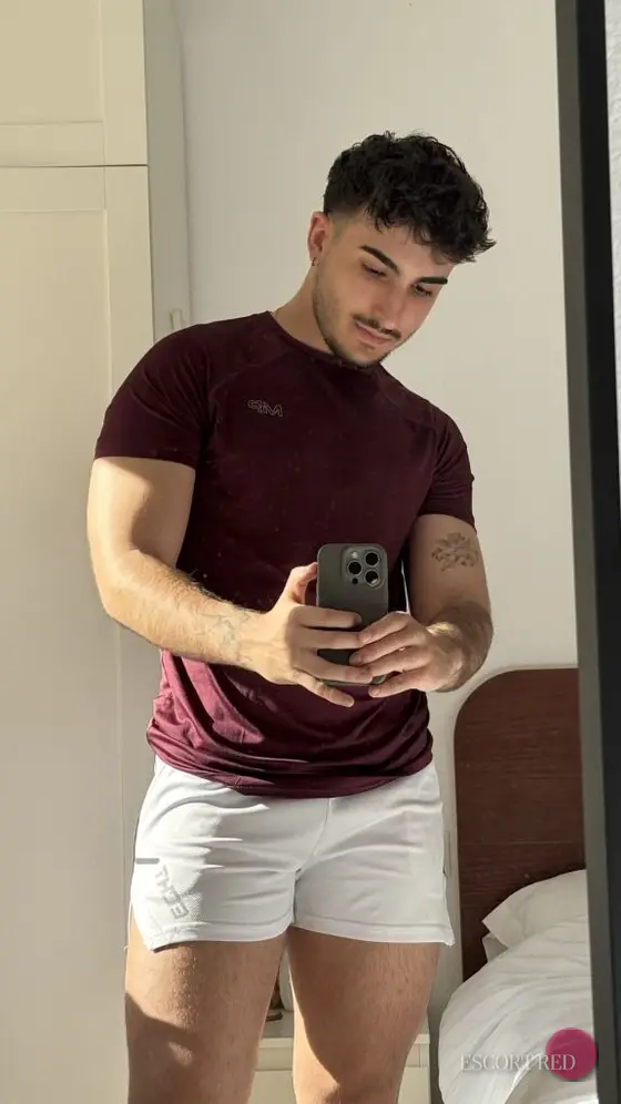 Anderson, British male escort in Macau — photo 6