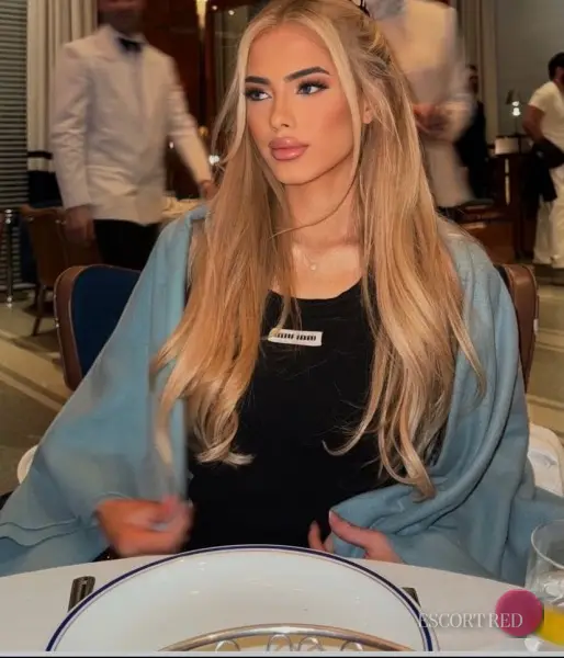 Angell, Brazilian trans escort in Tokyo — photo 4