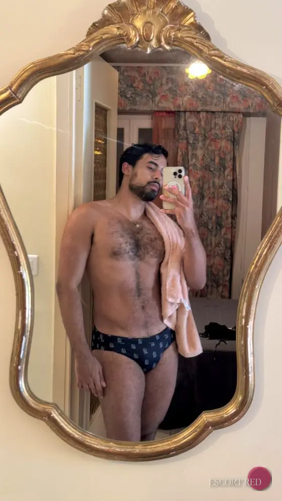 Antonio, Brazilian male escort in Bangkok — photo 5