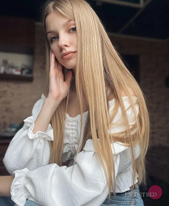 Arina, Russian escort in Bangkok — photo 5