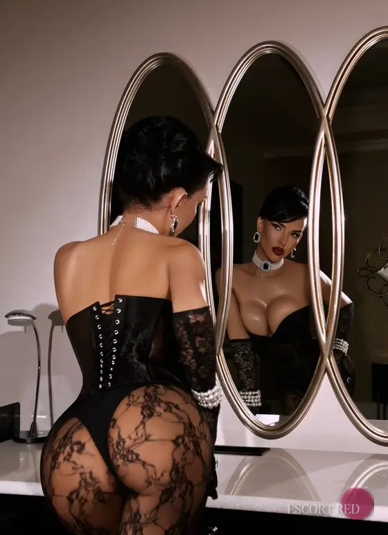 Athena, Vietnamese trans escort in Tokyo — photo 5