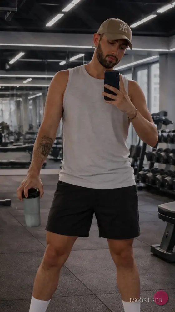 Aurelio, Brazilian male escort in Bangkok