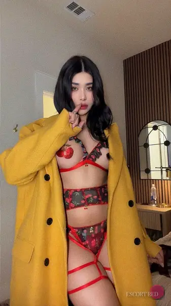Bianca, British trans escort in Macau — photo 5