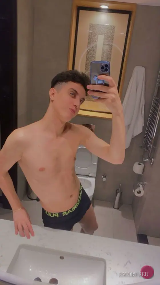 Brandon, Russian male escort in Bangkok