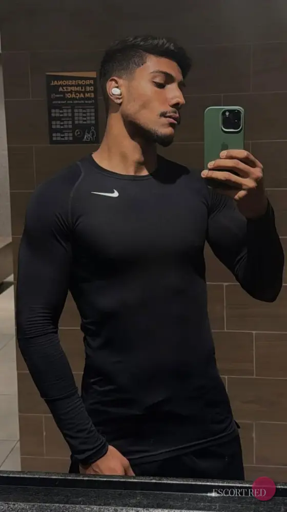 Brennan, Brazilian male escort in Bangkok