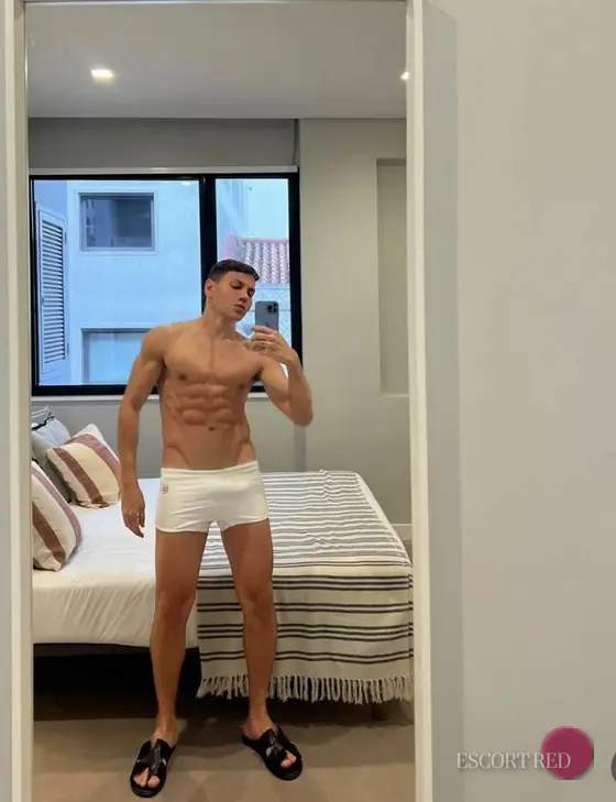 Bruno, Brazilian male escort in Bangkok — photo 4