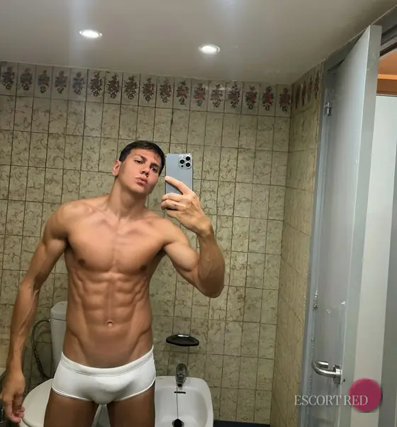 Bruno, Brazilian male escort in Bangkok — photo 5