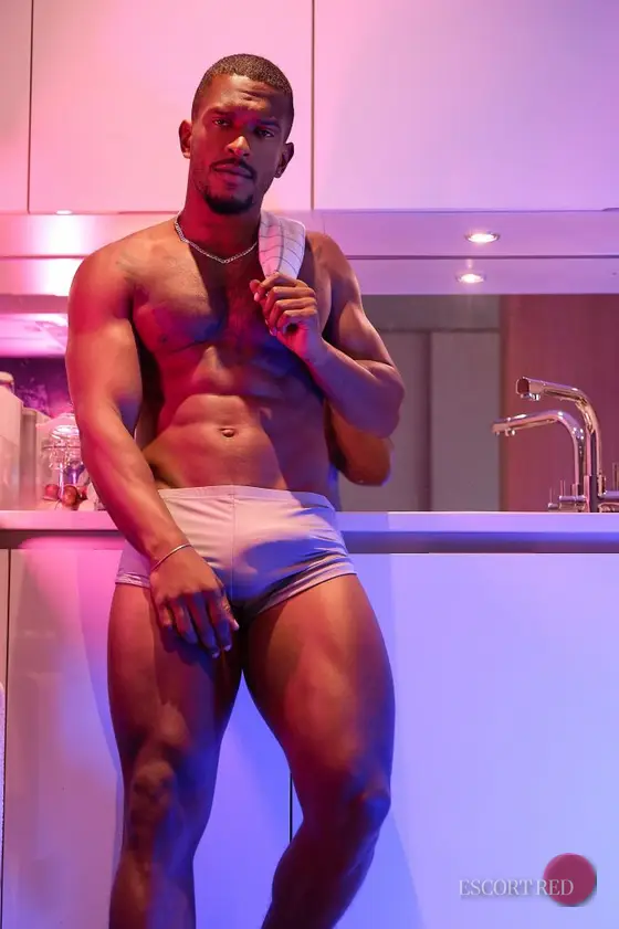 Caio, Brazilian male escort in Macau — photo 6