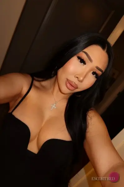 Chrissy, Vietnamese trans escort in Tokyo — photo 5