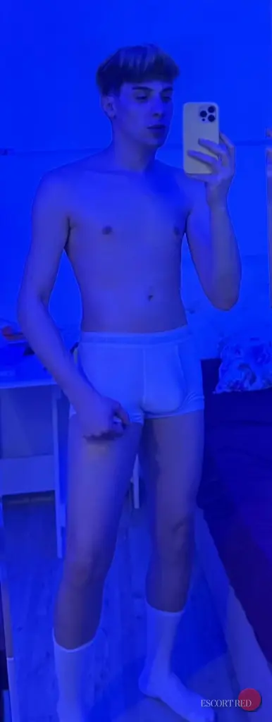 Edwin, Korean male escort in Hong Kong — photo 5