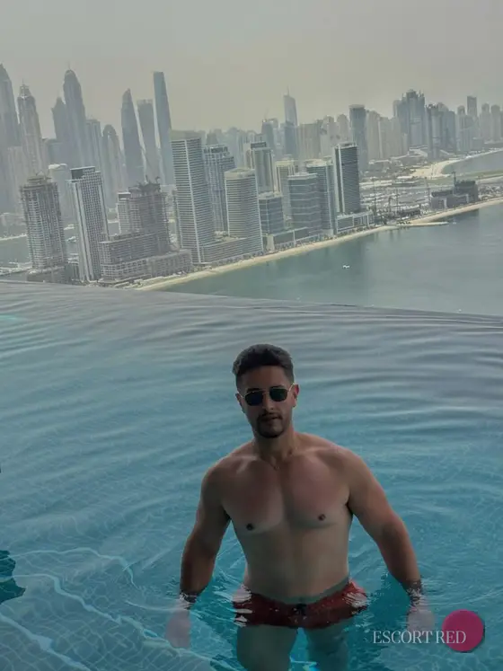 Emre, Brazilian male escort in Macau — photo 6