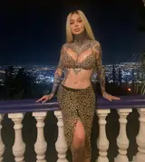 Emylee, British trans escort in Macau — photo 3