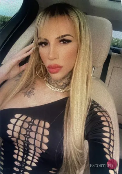 Esperanza, Brazilian trans escort in Tokyo — photo 3