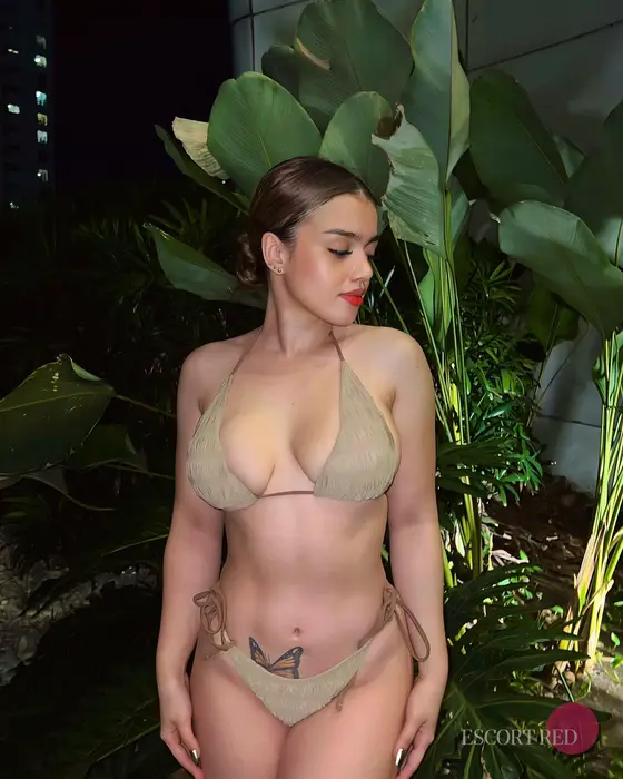 Esther, escort in Bangkok — photo 4