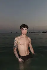 Evgen, Brazilian male escort in Bangkok — photo 3