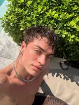 Evgen, Brazilian male escort in Bangkok — photo 4