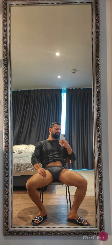 Ferhat, Brazilian male escort in Tokyo — photo 4