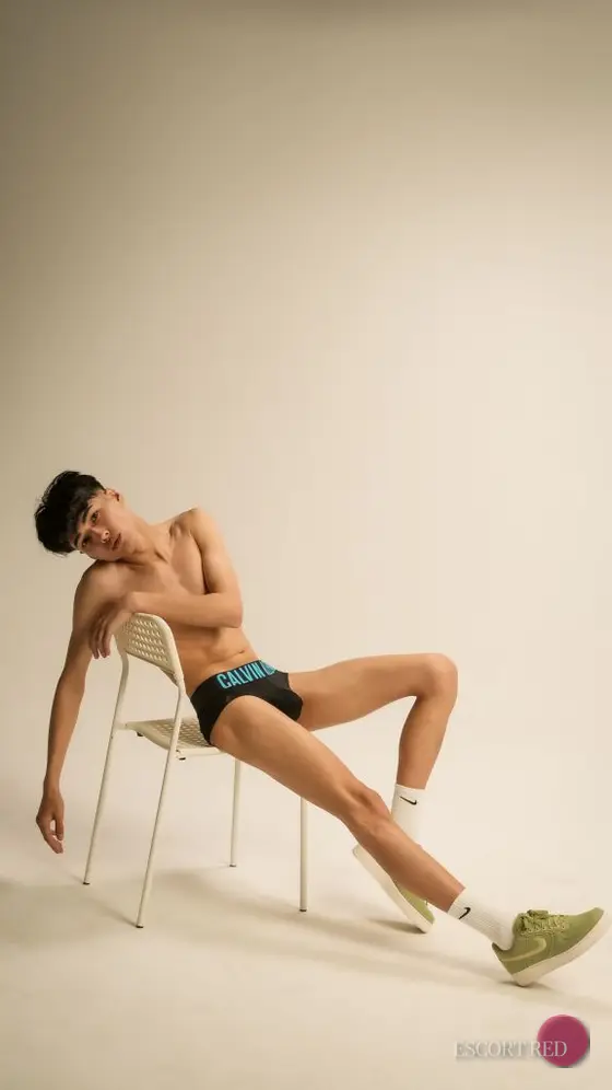 Ford, Thai male escort in Bangkok — photo 6