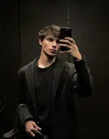 Gabriel, British male escort in Tokyo — photo 2