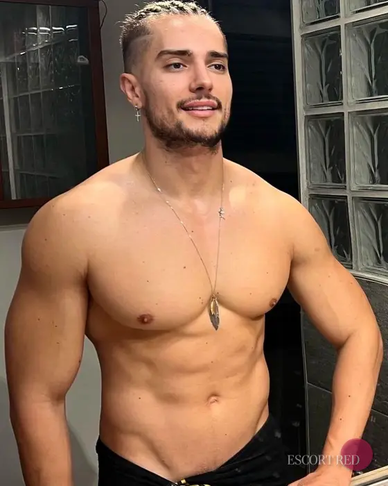 Gustavo, Russian male escort in Bangkok