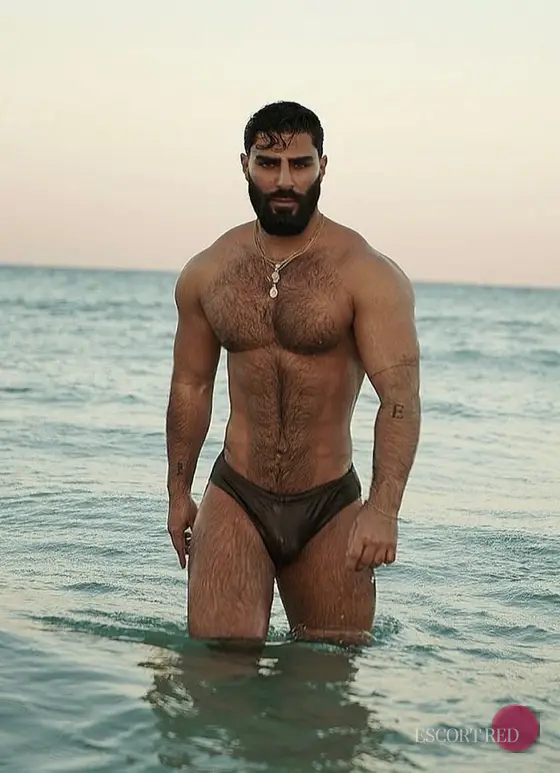 Hakan, British male escort in Tokyo — photo 3