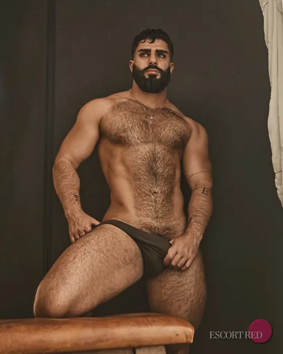 Hakan, British male escort in Tokyo — photo 6