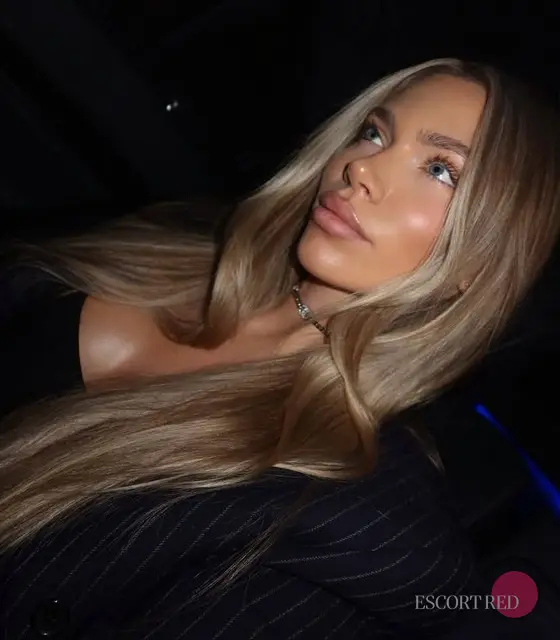 Helia, Turkish escort in Hong Kong — photo 4