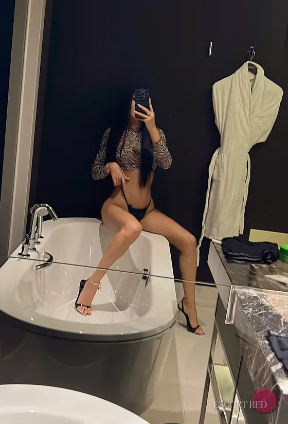 Ruby, Turkish escort in Bangkok — photo 3
