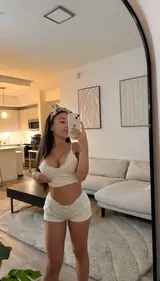 Jade Liyah, Italian escort in Hong Kong — photo 4