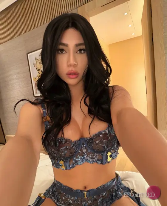 Karina, Russian trans escort in Macau — photo 4