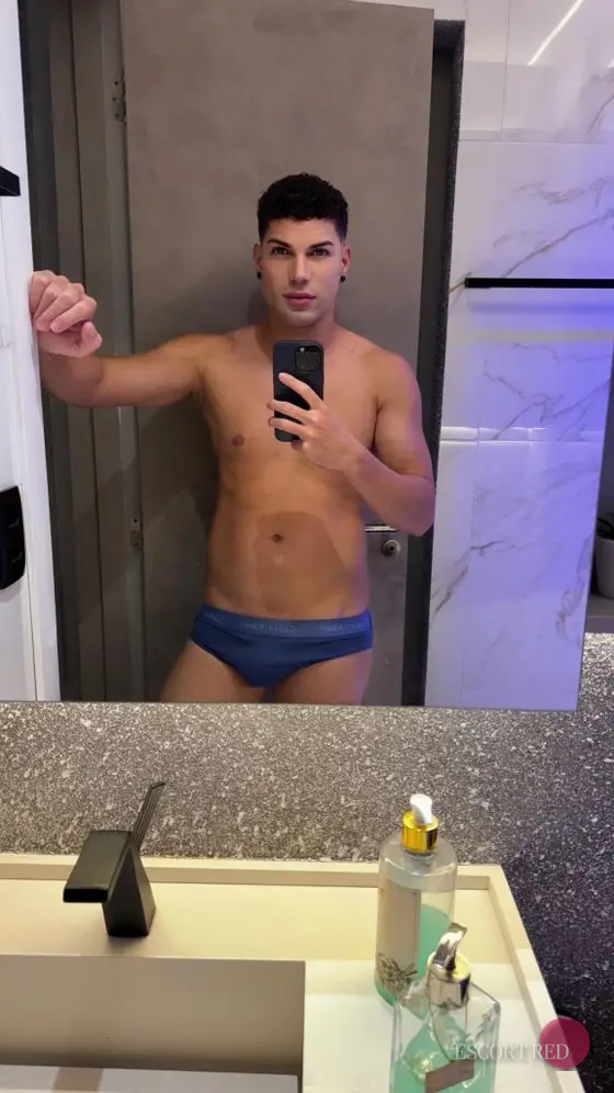 Kauan, Brazilian male escort in Macau — photo 5