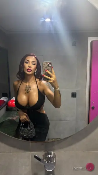 Kayla, Brazilian trans escort in Macau — photo 3