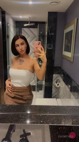 Kayla, Brazilian trans escort in Macau — photo 6