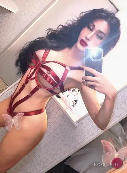 Kendal, Indian trans escort in Macau