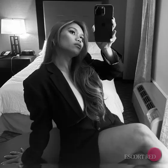 Kendall, Korean trans escort in Macau — photo 3