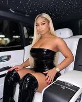 Khristina, British trans escort in Tokyo — photo 3