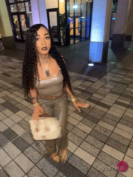 Kierra, Brazilian trans escort in Tokyo — photo 6