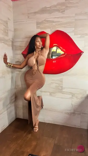 Kimmy, Nigerian trans escort in Hong Kong — photo 6