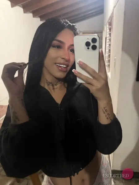Livia, Brazilian trans escort in Macau — photo 5