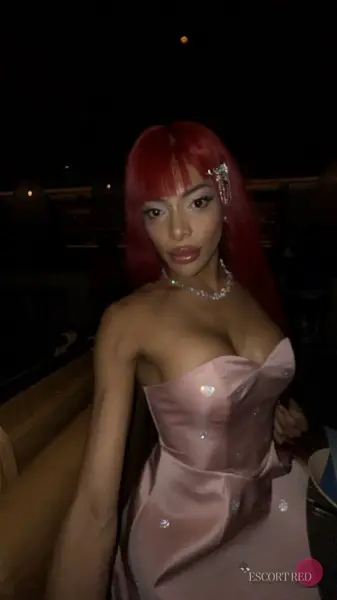 Lola, Brazilian trans escort in Macau — photo 6