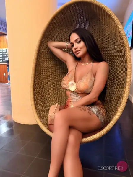 London, Brazilian trans escort in Bangkok — photo 5