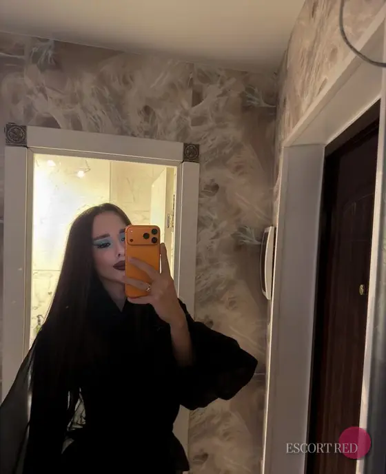 Marcela, Brazilian trans escort in Tokyo — photo 3
