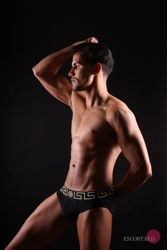 Mathew, Brazilian male escort in Hong Kong — photo 3
