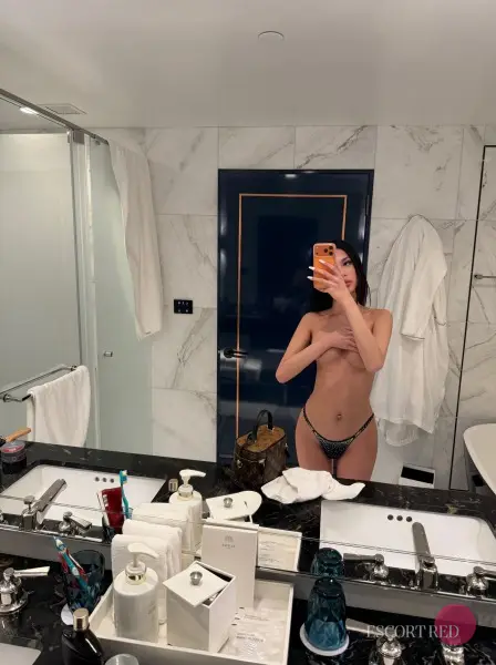 Melanie, Japanese trans escort in Bangkok — photo 6