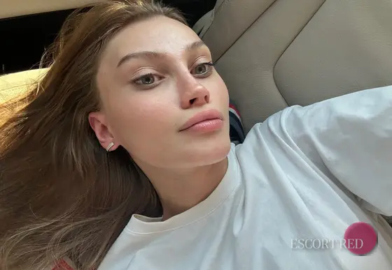Mira, Russian trans escort in Tokyo — photo 5
